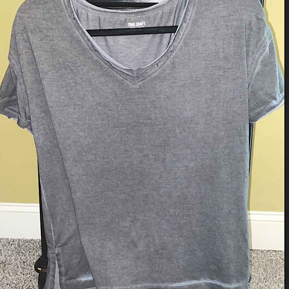 True Craft distressed shirt. Size Large